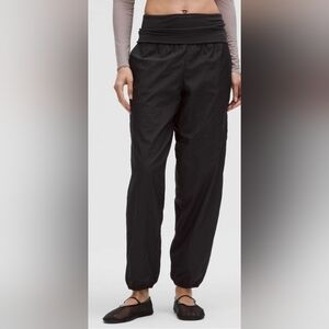 Lululemon Lightweight Foldover Waist Jogger